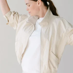 Off-white jacket clays6