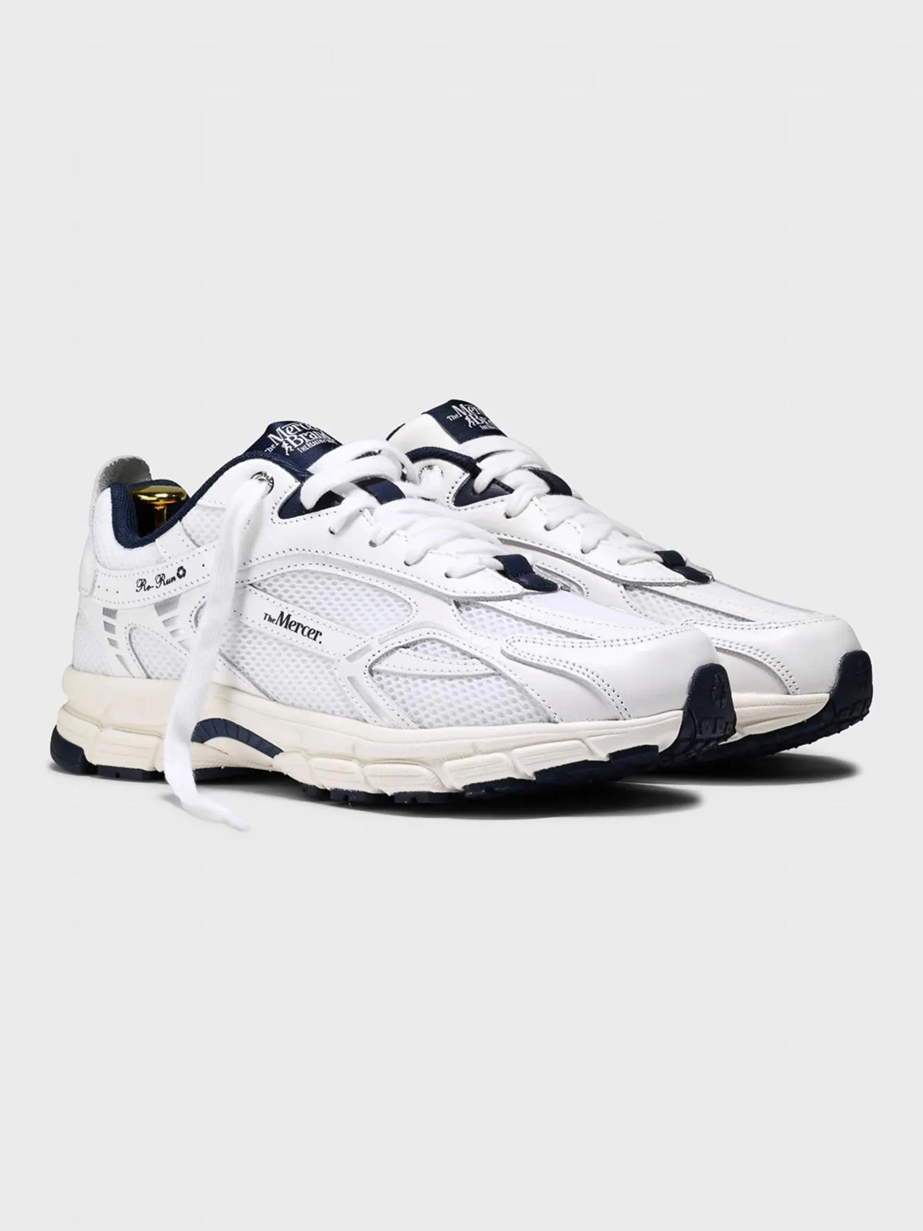 Sneakers the re-run classic white