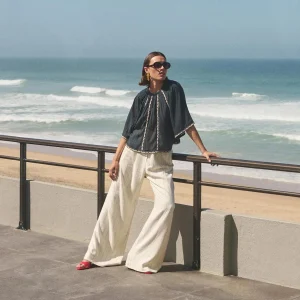 Zwarte blouse emmi embroidery