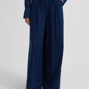 Donkerblauwe regular pleated wide leg broek