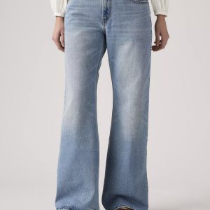 Loose bootcut jeans easy days