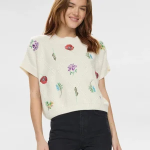 Creme pullover met embroidery nuamie