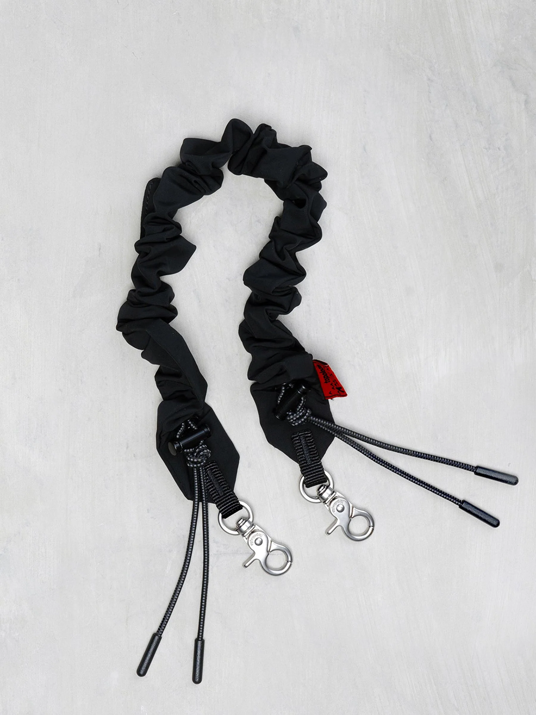 Zwarte bag strap bungee wrist strap